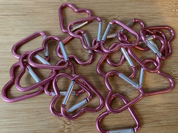 Karabiner Herz pink